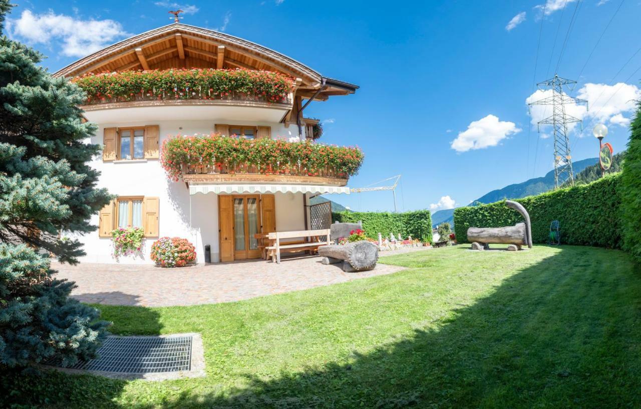 Appartamento Patrizia E Franco คอมเมซซาดูรา ภายนอก รูปภาพ